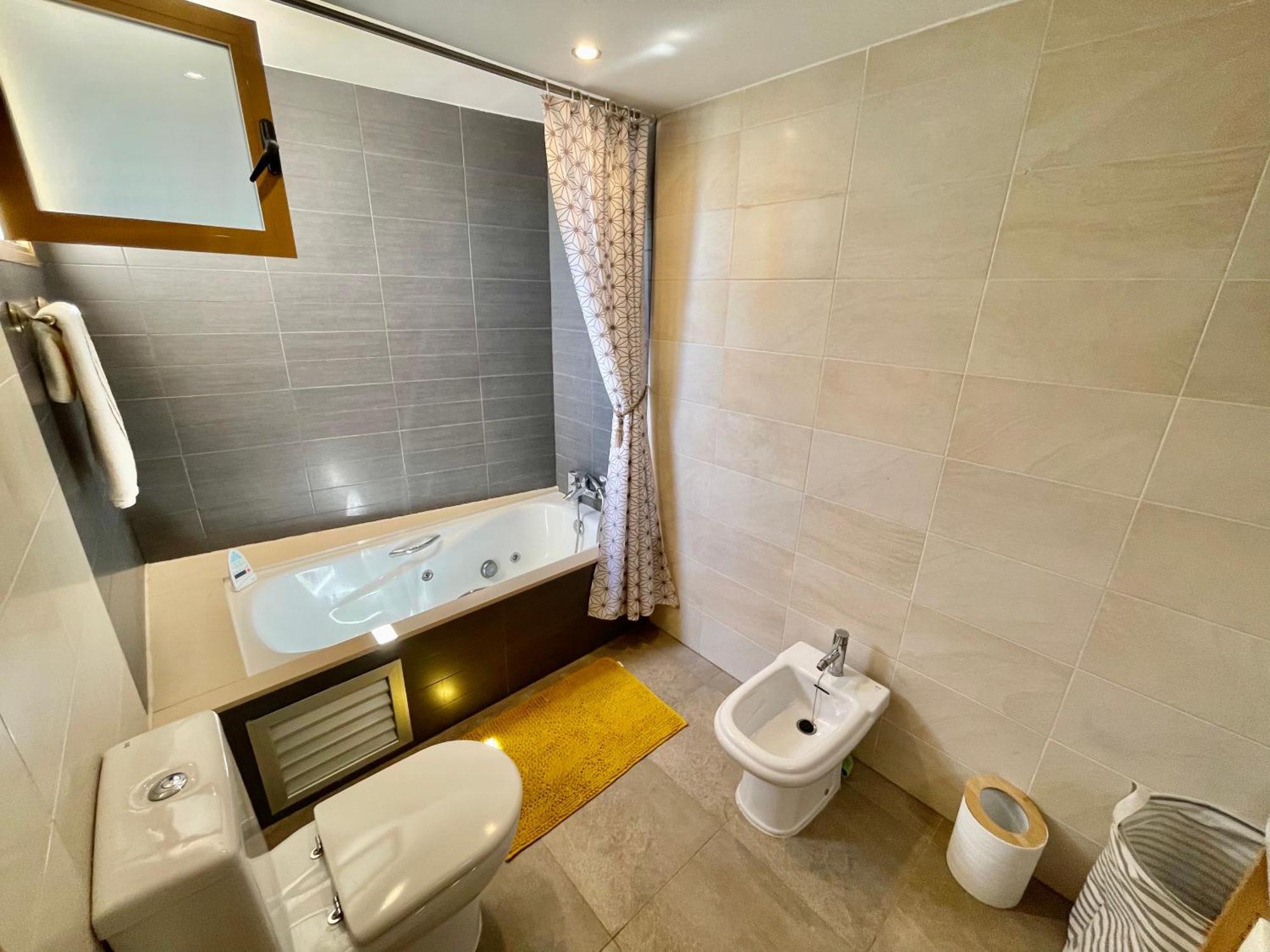 Apartamento Modern 2-Floor Penthouse With Sea Views - Sleeps 7 Finestrat Exterior foto