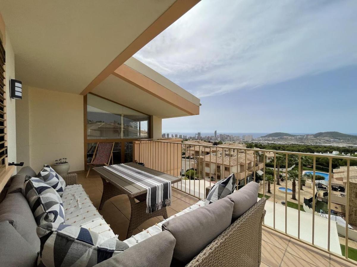 Apartamento Modern 2-Floor Penthouse With Sea Views - Sleeps 7 Finestrat Exterior foto